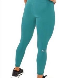 FLEO El Toro 25” Leggings